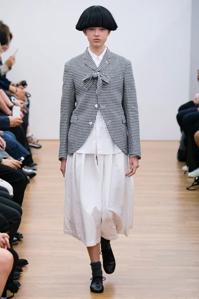 Look 36